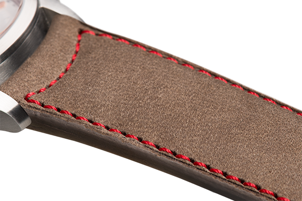 Classic Taupe Nubuck Red