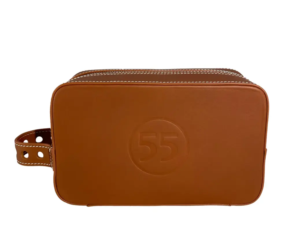 [DO-KIT-567] Dopp Kit aus Glattleder in Cognac